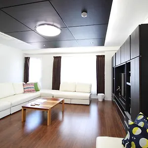 Atrium Deluxe - Self Check-in Only Apartment Osaka
